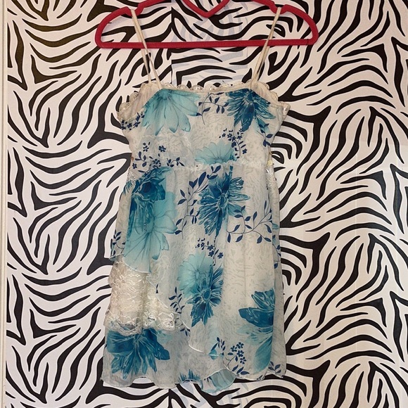 vintage y2k lace shirt🦋 - Picture 4 of 7